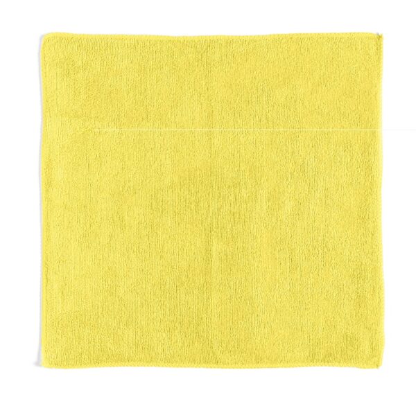 O pano de microfibra amarelo pode ser utilizado na limpeza seca ou úmida para remover a sujeira e gordura de superfícies de diversos tipos.
